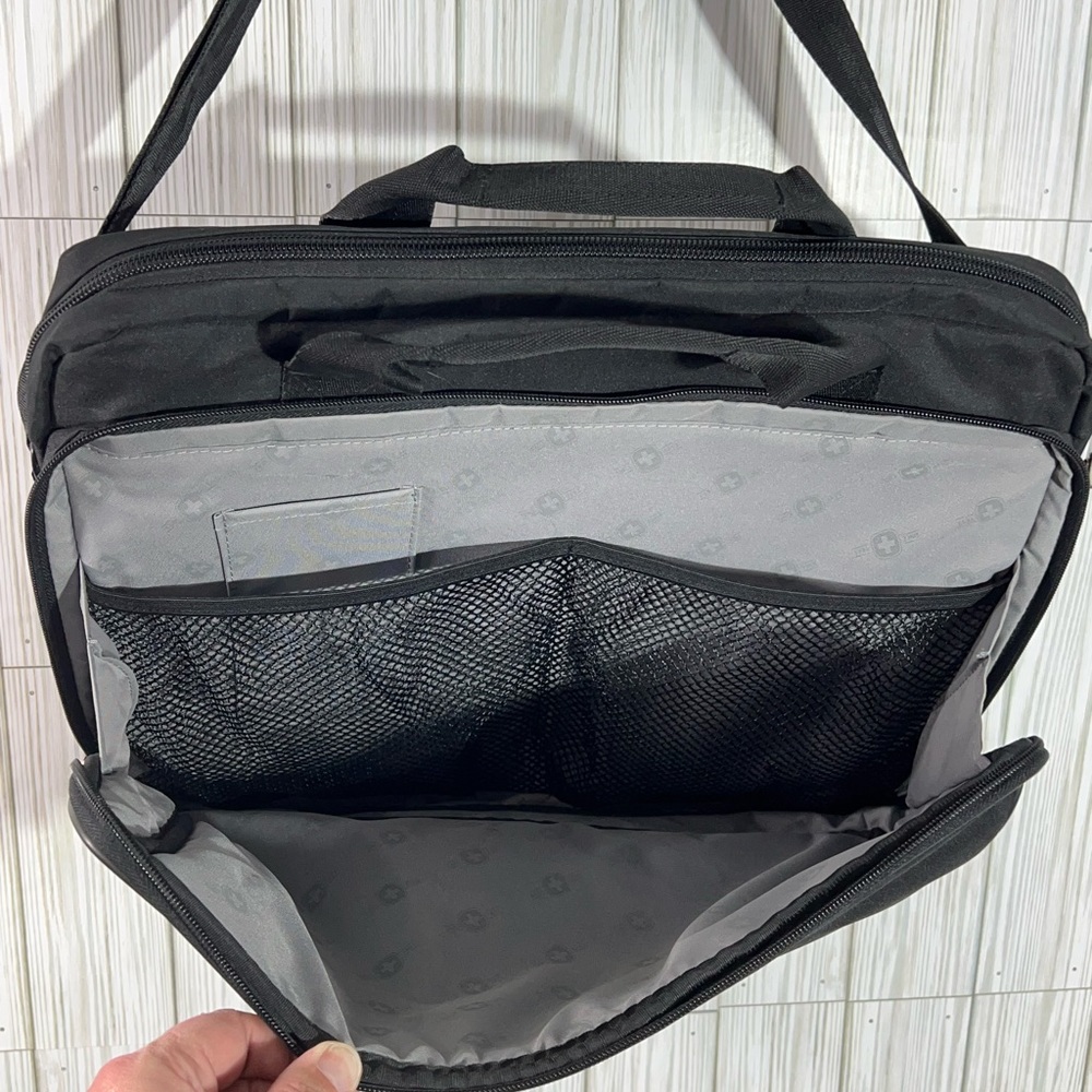 The Swiss Laptop Bag - Picture 4 of 6